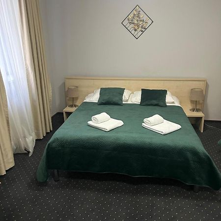 Hotel Pacific Timişoara Eksteriør billede