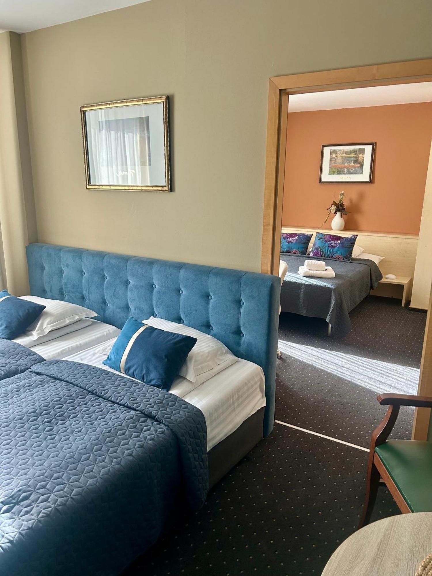 Hotel Pacific Timişoara Eksteriør billede
